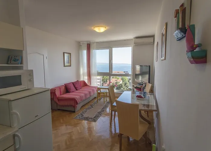 아파트먼트 바나 *